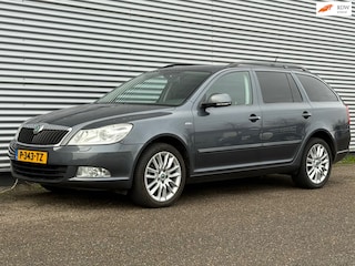 Skoda Octavia Combi 1.8 TSI Laurin & Klement Uniek, DSG, Cruise, Leder, APK