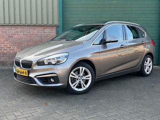BMW 2-serie Tourer 218i Luxury Automaat|Pano|PDC|Trekhaak