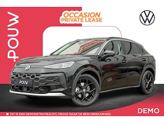 Volkswagen T-Roc 1.5 eTsi 115pk Life First Edition | App Connect | Camera | Stoelverwarming