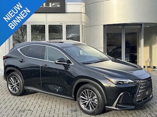 Lexus NX 450h+ AWD Luxury Line TREKHAAK STOELVERW STUURVERW GROOTSCHERM