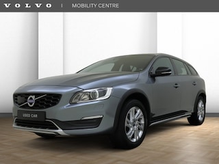 Volvo V60 T5 Polar+ | Trekhaak | Stoelverwarming | Achteruitrijcamera |