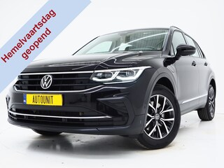 Volkswagen Tiguan 1.4 TSI eHybrid Elegance | Panoramadak | Adaptive Cruise | Dodehoekdetectie | Virtual | LED | DAB