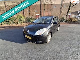 Renault Twingo 1.2 Authentique LEUKE AUTO RIJDT EN SCHAKELT TOP