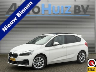 BMW 2-serie Tourer 225xe Executive Sport Line Trekhaak Panoramadak Head-Up Display Achteruitrijcamera Stuuwielverwarming ACC