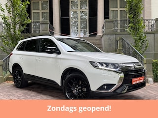 Mitsubishi Outlander 2.0 2WD ClearTec 7P Automaat Xenon Leder Navi Climate Cruise Ctr Stoel+Stuurverwarming Full Options