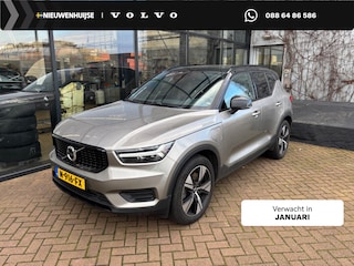 Volvo XC40 1.5 T4 Recharge R-Design | Trekhaak | Panoramadak | Camera | Adaptieve Cruise | Zwarte Hemel | Getint Glas | Stoel/Stuurverwarming | Keyless |