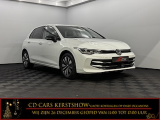 Volkswagen Golf 1.5 e tsi Hybrid GOAL Edition Half leder, Navi, Winterpakket, Virtual desk, Sfeerverlichting, Keyless start, Cruise control, Parkeersensoren