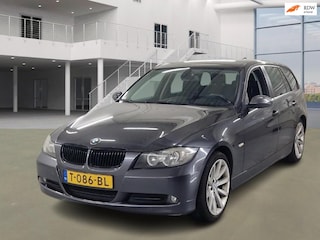 BMW 3-serie Touring 318i