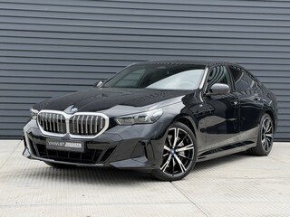 BMW 550e xDrive M SPORT