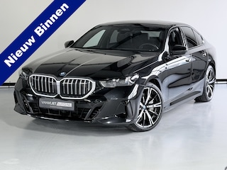 BMW 550e xDrive M SPORT