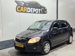 Skoda Fabia 1.2-12V Tour