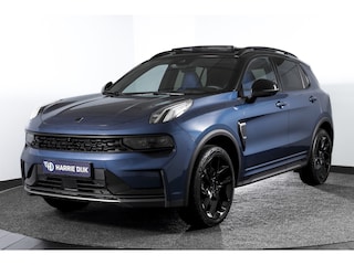 Lynk & Co 01 1.5 PHEV 261PK MY23 | Donkere hemel | 360 Camera | 7.4 kWh boordlader | S/K-panodak | Adapt. Cruise | Memory | Elek. klep | LM 20" | 2285