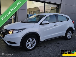 Honda HR-V 1.5 i-VTEC Elegance Navigatie/PDC/Stoelverwarming