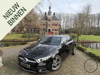Mercedes-Benz A-klasse 180 AMG-Line | Camera | NWE Service & APK | Garantie |