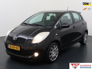 Toyota Yaris 1.3 VVTi Sol