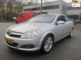 Opel Astra TwinTop 1.8 Temptation LEDER AUTOMAAT PDC LEES TEKST!!
