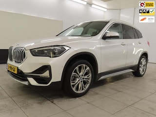 BMW X1 SDrive20i Business Edition X Line+Volleder+Audio+comf+spiegel-Pakket+Led+Elek-Klep = SUPER !!