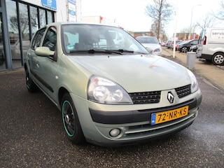 Renault Clio 1.4 16V 5D Automaat