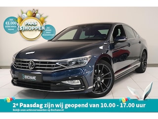 Volkswagen Passat 1.5 TSI R-Line Business + | Camera | Comfort stoelen | Navigatie | Stoelverwarming | AppleCarplay AndroidAuto |