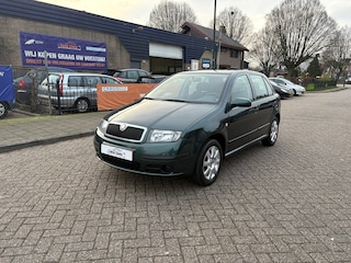 Skoda Fabia 1.2-12V Equipe AIRCO + NIEUWE APK!
