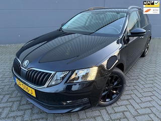 Skoda Octavia Combi 1.0 TSI Greentech Ambition Business*NAVI*CARPLAY*CRUISE*NAP*APK*PARK SENSOREN
