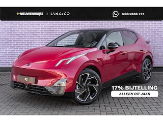 Lynk & Co 02 More 66 kWh | Adaptive Cruise Control | Panoramadak | Harman Kardon Premium Audio Systeem | 360 gr. camera | Stoel/Stuurverwarming | Apple CarPlay/Android Auto | 20"LM-velgen | Tot 445 km elektrisch bereik