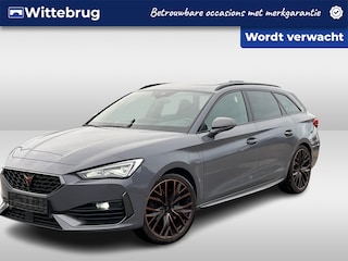 Cupra Leon 1.4 e-Hybrid 245pk DSG VZ Performance / Panoramadak / SuperSportStuur / LED / Camera / Stuur & Stoelverwarming / 19" LMV