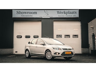 Ford Focus 1.6 Titanium Bluetooth PDC Cruise Trekhaak