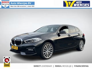 BMW 118i Aut | Business Sport Line | Navi | Virtual