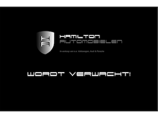 BMW 118i Aut. 143pk Leder Navi 18"