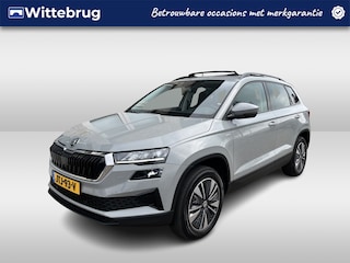 Skoda Karoq 1.0 TSI Ambition / PANO/ STUUR+STOEL VERWARMING/ PARK.SENSOREN V+A/ CAMERA/ ACC/ SMARTLINK/ NAVI/ DIGITAL DASH/ DAB/ CLIMA/ LED/ ISOFIX/ 17'' LMV