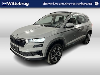 Skoda Karoq 1.0 TSI Ambition / PANO/ STUUR+STOEL VERWARMING/ PARK.SENSOREN V+A/ CAMERA/ ACC/ SMARTLINK/ NAVI/ DIGITAL DASH/ DAB/ CLIMA/ LED/ ISOFIX/ 17'' LMV