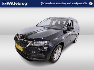 Skoda Karoq 1.5 TSI ACT Business Edition Plus / AUTOMAAT/ CAMERA/ PARK. SENSOREN/ CLIMA/ NAVI/ 17" LMV