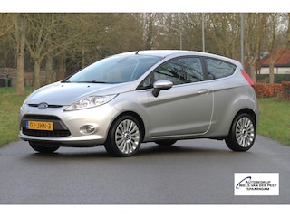 Ford Fiesta 1.4 Titanium X-Pack / Van 2e eigenaar / Climate control / Sportvelgen Cruise control / Parkeersensoren / enz.