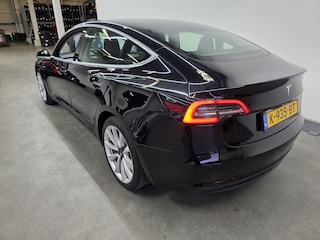 Tesla Model 3 Standard RWD Plus 60 kWh 19'' velgen, wordt verwacht, keurige auto