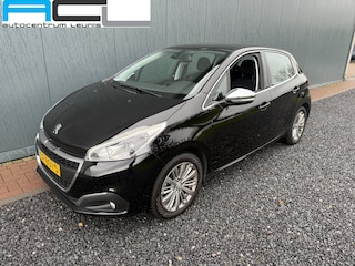 Peugeot 208 1.2 PureTech Blue Lease Executive 5-drs
