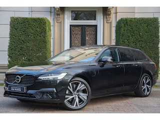 Volvo V90 2.0 T8 Plug-in hybrid AWD Ultimate Dark 455 PK TREKHAAK | PANO | MASSAGE | 360 CAM | STOELVENTILATIE