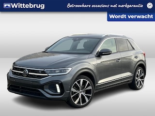 Volkswagen T-Roc 1.5 TSI 150pk DSG R-Line / IQ LED / Virtual Cockpit Pro / Elek Achterklep Met Virtual Pedal / Camera / Stuur & Stoelverwarming / 19" LMV