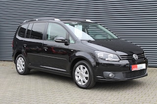 Volkswagen Touran 1.2 TSi Easyline Uitv. NAVIGATIE