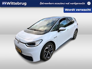 Volkswagen ID.3 First Plus 58 kWh / Zwart Dak/ LED/ Navi/ Camera/ Haak+/ 19"