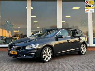 Volvo V60 1.5 T3 AUT. - Summum - Origineel NL - NAP - 56041 KM
