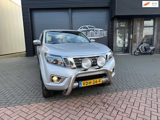 Nissan Navara 2.3 dCi N-Connecta King Cab