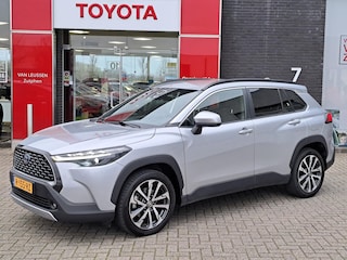 Toyota Corolla Cross 2.0 High Power Hybrid First Edition STOELVERWARMING VOORSTOELEN PDC VOOR EN ACHTER ELEK. ACHTERKLEP