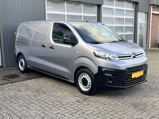 Citroën Jumpy 1.5 BlueHDI Marge BTW en BPM vrij!! Airco Cruise controle Navigatiesysteem 2-Persoons Parkeerhulp achter Apple carplay 1e eigenaar Euro 6 Bpm en Btw vrij voor particulier gebruik !!