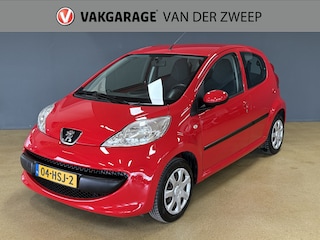 Peugeot 107 1.0-12V XS