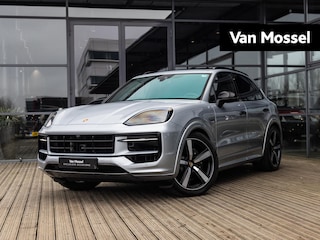 Porsche Cayenne 3.0 E-Hybrid | SPORTDESIGN | SPORTCHRONO | BURMESTER | SOFTCLOSE | STOELMASSAGE | STOELVENTILATIE | TV SCHERMEN | PANORAMA/SCHUIF-KANTELDAK | ACHTERASBESTURING | ADAPTIVE CRUISE CONTROL | TREKHAAK | 22 INCH | NL AUTO | 1E EIGENAAR |