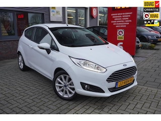 Ford Fiesta 1.0 EcoBoost Titanium; Bluetooth; Sfeerverlichting; Climate control; Voorruitverwarming; Cruise