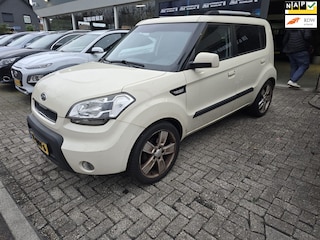 Kia Soul 1.6 X-ecutive | EXPORT | ZO MEE | SCHUIF DAK | AIRCO |