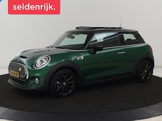 Mini Mini Electric Yours 33 kWh | Panoramadak | Camera | Head-up display | Cruise Control | keyless entry | Stoelverwarming | Navigatie