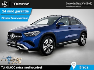 Mercedes-Benz GLA 250 e Plug-In Hybride Panorama Schuif-Kanteldak | Sfeerverlichting | Memory Voorstoelen | MultiBeam Ledkoplampen | Stoel en Stuurverwarming. Inclusief 24 maanden MB Certified garantie voor Europa.